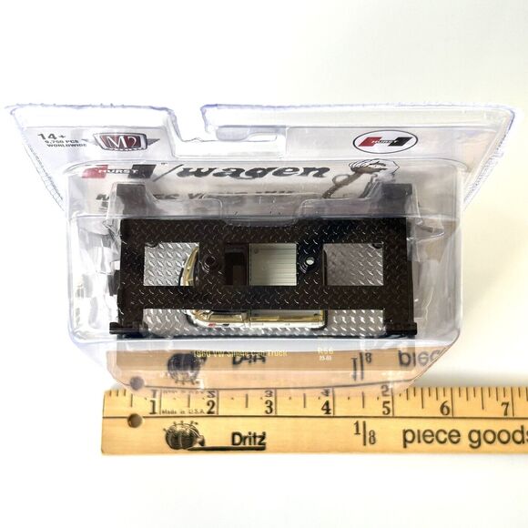 M2 Machines Model Kit 1960 VW SINGLE CAB TRUCK R56 1:64 Hurst Performance Toy - Picture 7 of 9